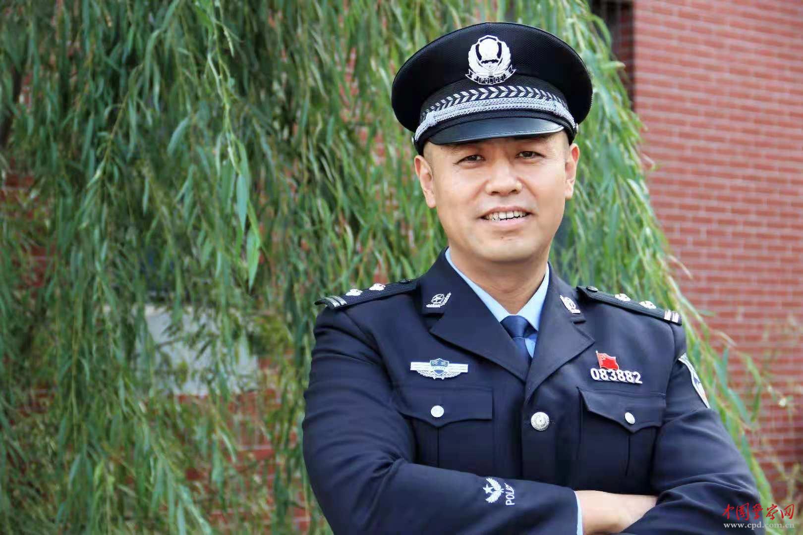 开云电竞app下载安装-德甲大佬怒斥厄齐尔:懦夫!是天真还是阴损?(图3) 开云电竞ag真人官网